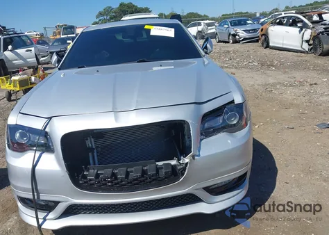 2020 Chrysler 300 300S из США, поврежденный, VIN 2C3CCABT3LH189491
